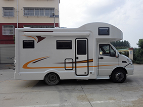 程力依維柯C型房車時(shí)尚版又升級(jí)了