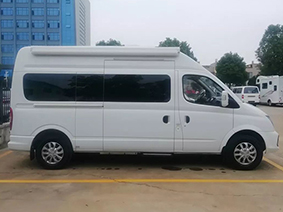 【南京車展】20萬出頭能買到國六長軸高頂房車嗎？程力房車告訴你沒問題！